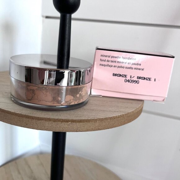 May Kay Bronzer "1" NIB Discontinued HTF # 040990 - Picture 2 of 2